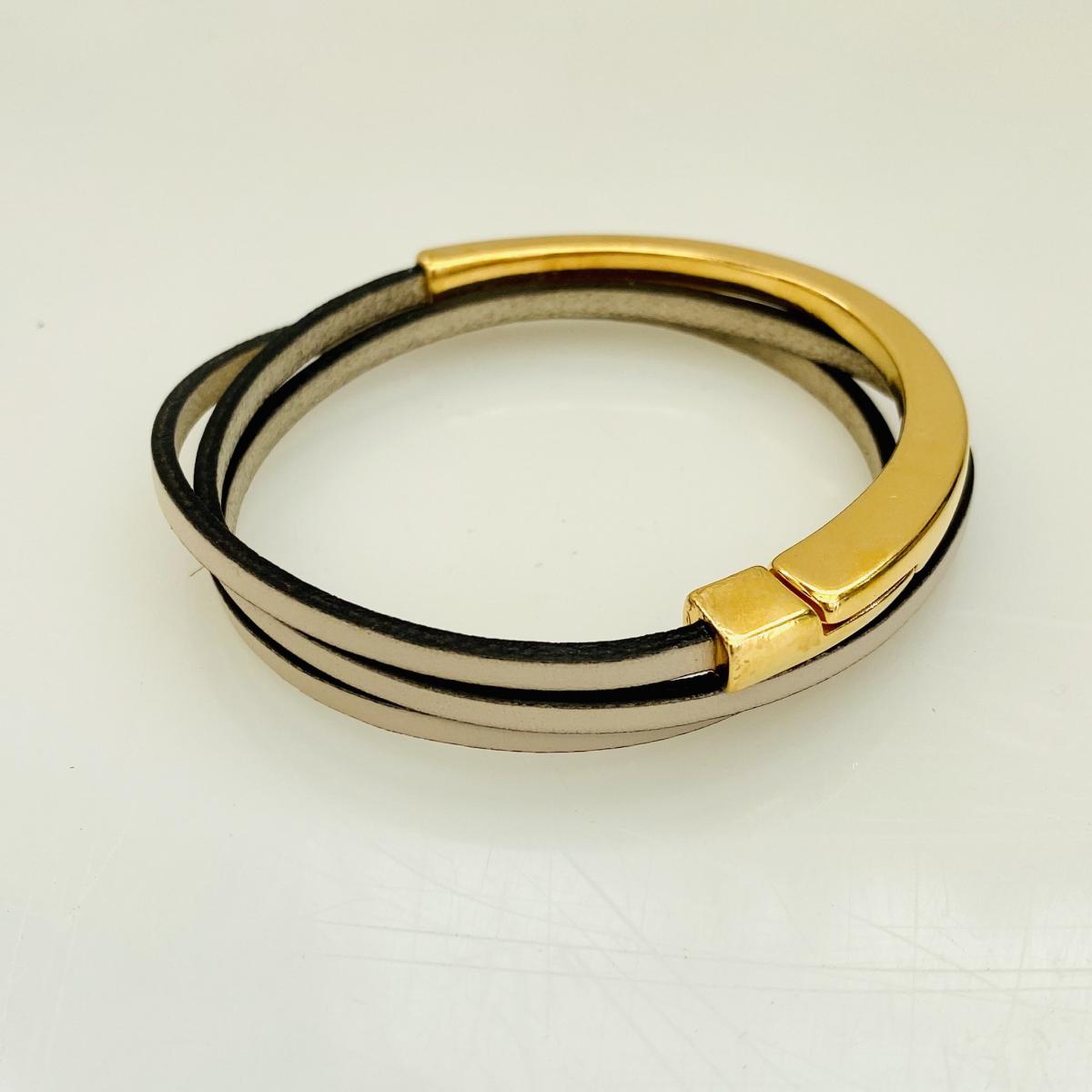 Spaghetti Leather Wrap Bracelet picture