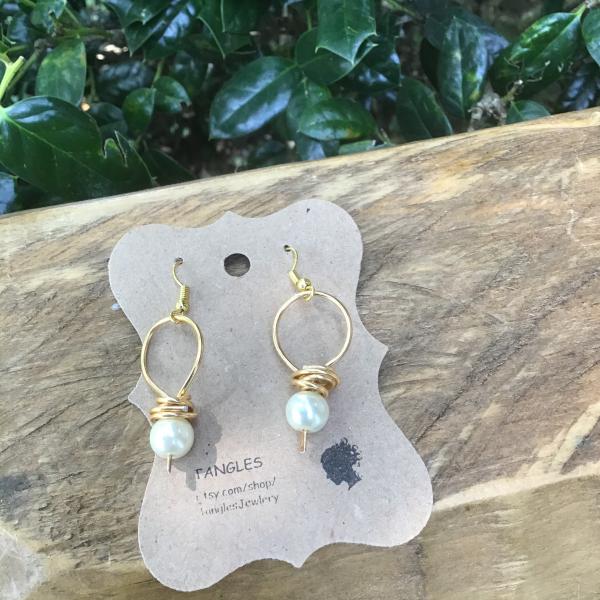 Wrapped Pearl Earrings picture