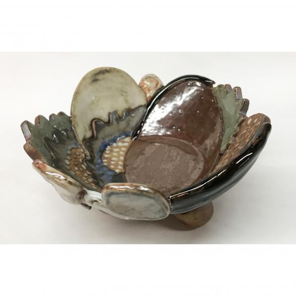 Knobby Feet Bowl