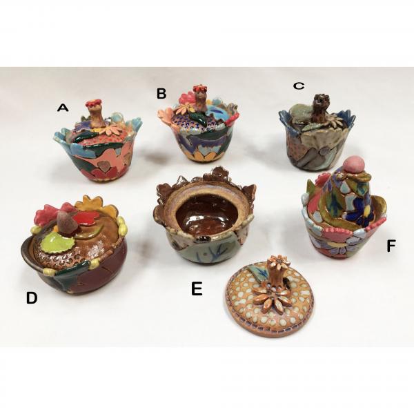 Lidded Pill Pots picture