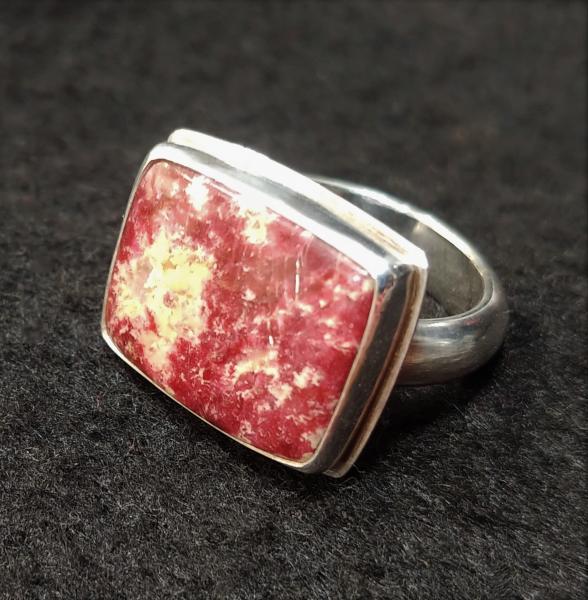 Thulite & Silver Ring
