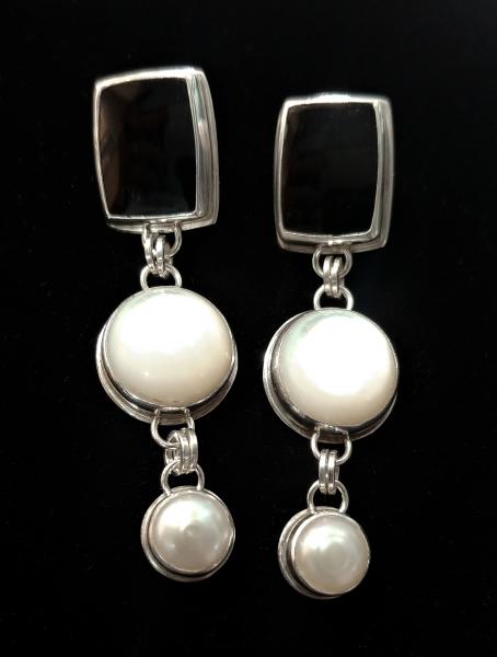 Black Onyx & Mother-of-Pearl picture