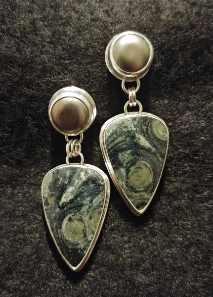 Kambaba Jasper & Pearls picture