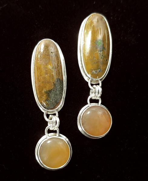 Chinese Turquoise & Yellow Opal picture