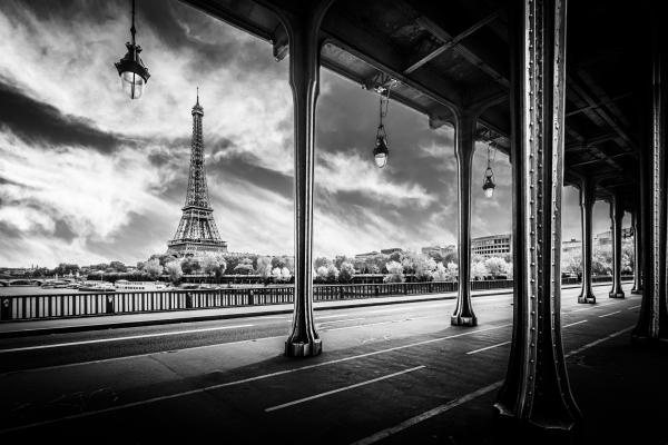 Pont de Bir-Hakeim picture