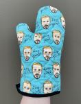 Hey Girl Gosling oven mitt