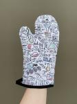 White Science oven mitt