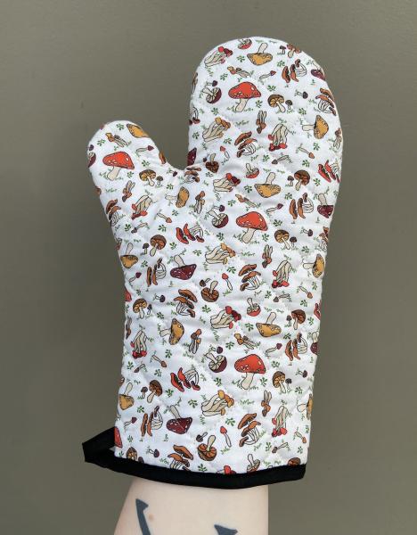 Cute Mushrooms oven mitt picture