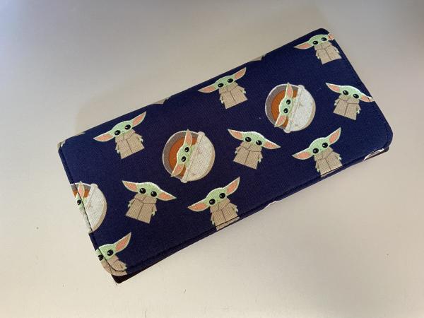 The child women’s wallet picture