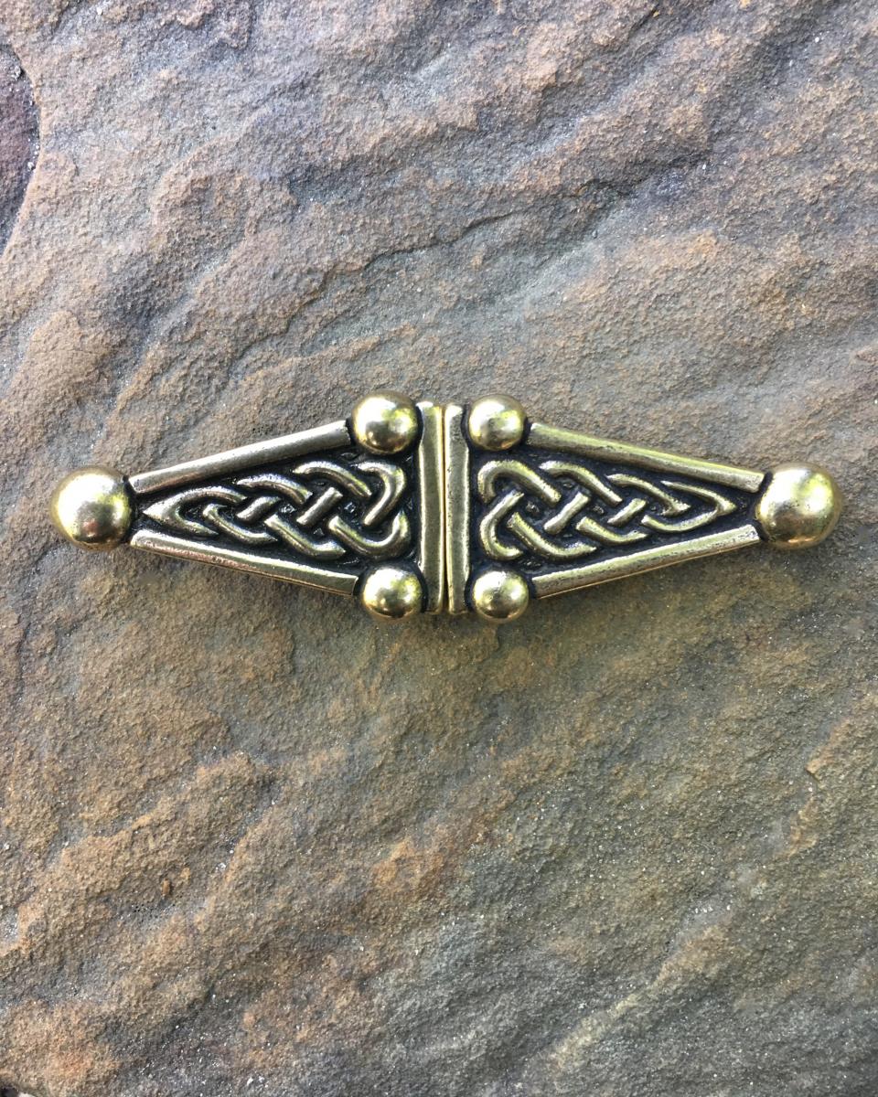 Small Cloak Clasps picture