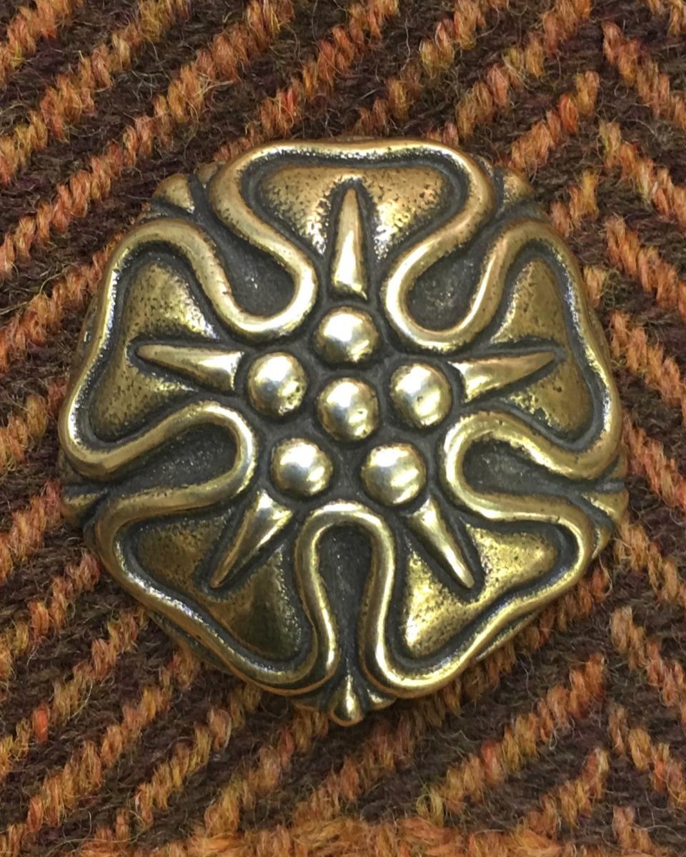 Disc Brooches picture