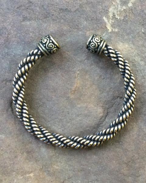 Medium Bracelet picture