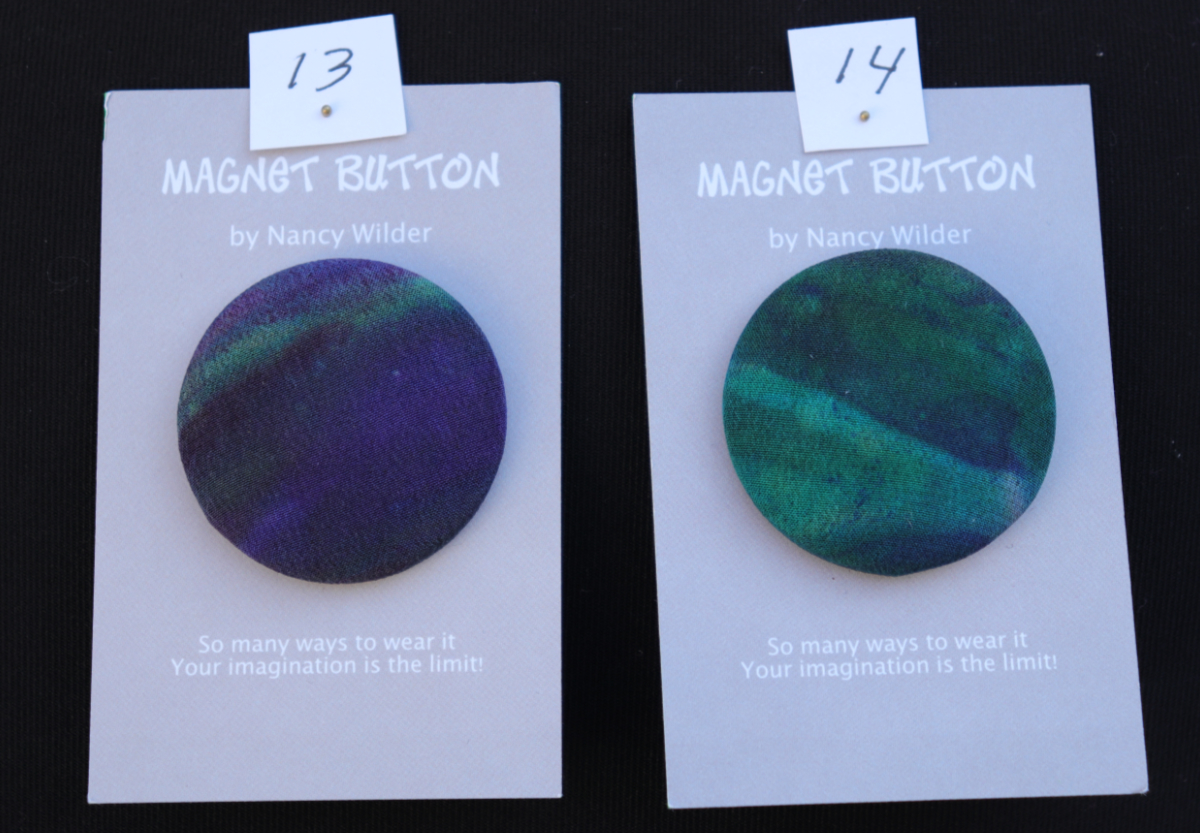 ART TO WEAR MAGNET BUTTON picture