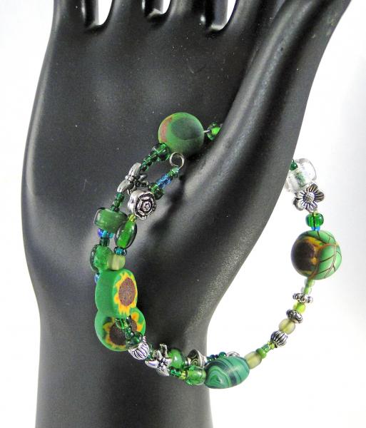 "Greens" memory wire bracelet picture