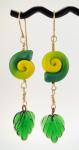 Spiral and leaf earrings, in green and yellow