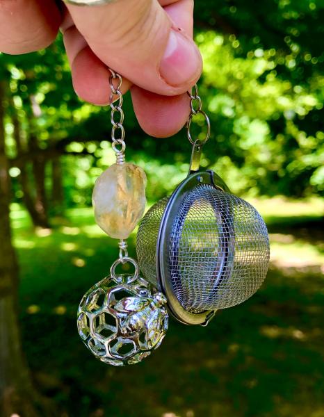 Honey Bee Charmed Loose Tea Infuser with Citrine picture