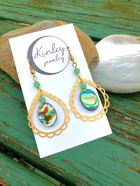 Abalone Shell with Gold Scalloped Teardrop Frame picture