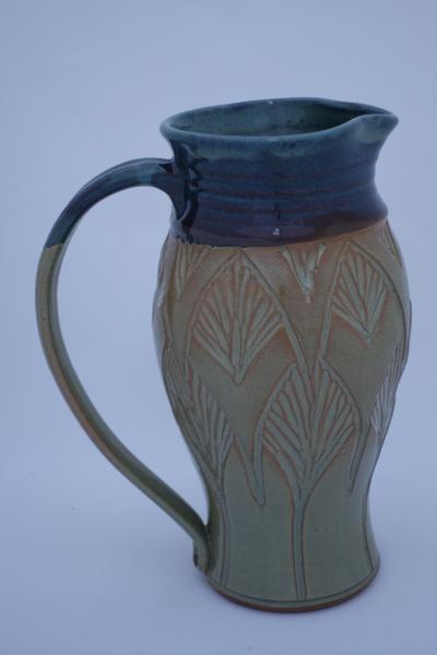 medium pitcher