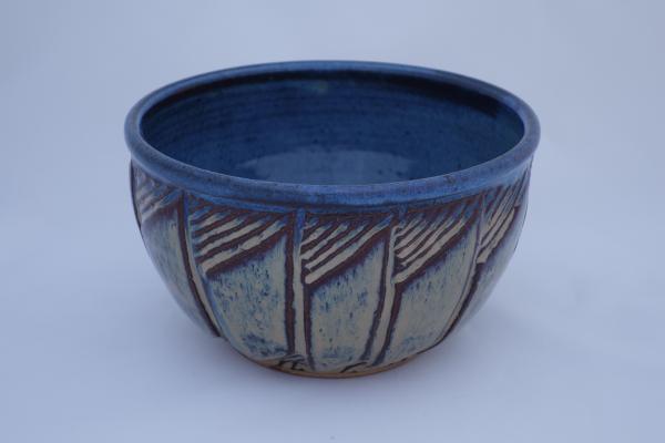 Serving bowl