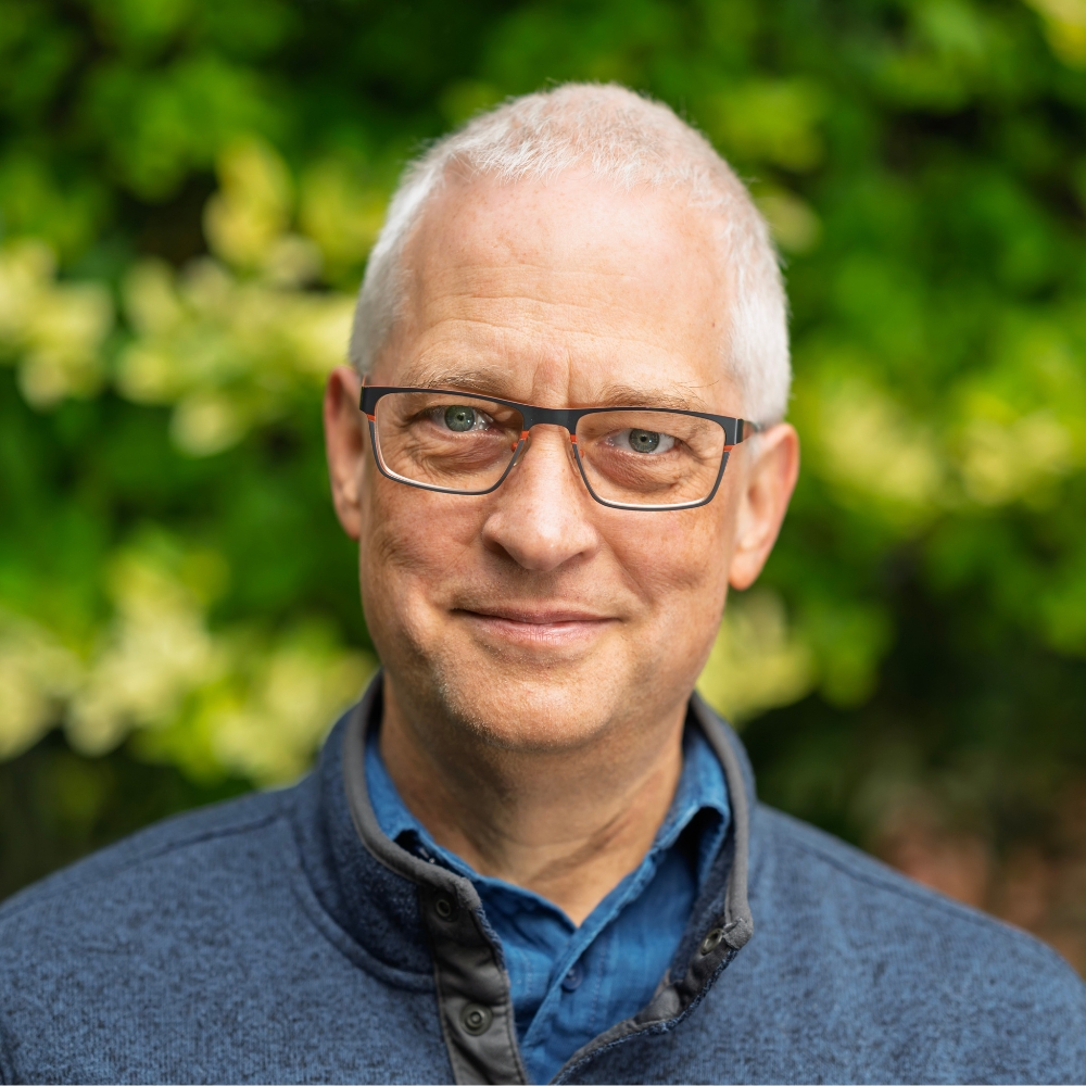 Eric J. Hull User Profile