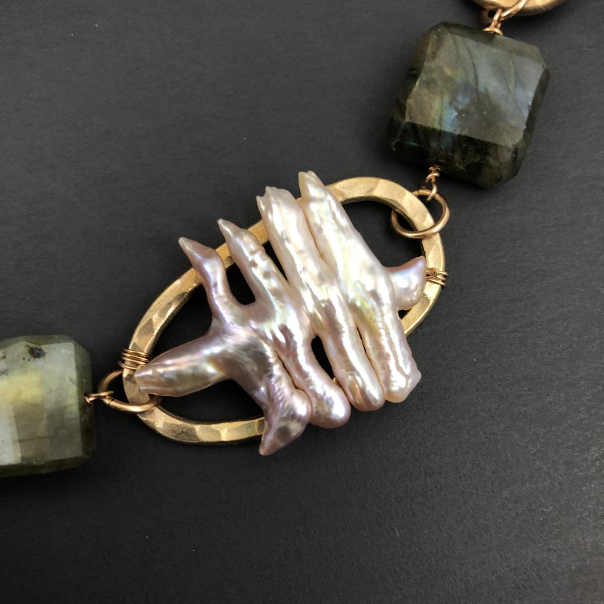 Hammered Spiral with Fancy Pearls picture