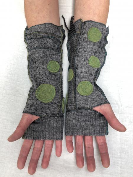 Charcoal Dotted Pulse Warmers picture