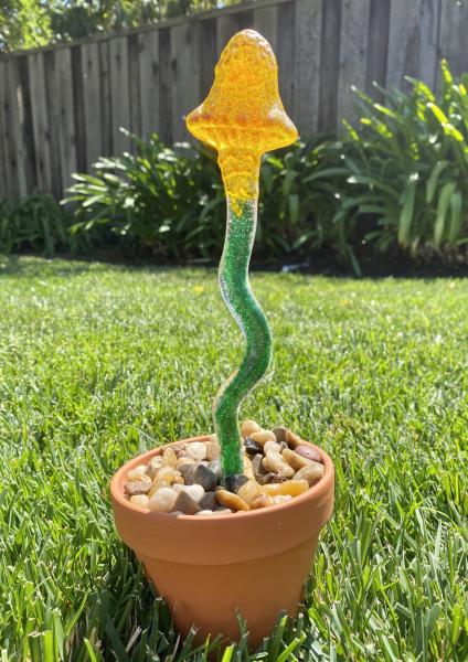 Fused Glass Mushroom Plant Stake - 1 picture