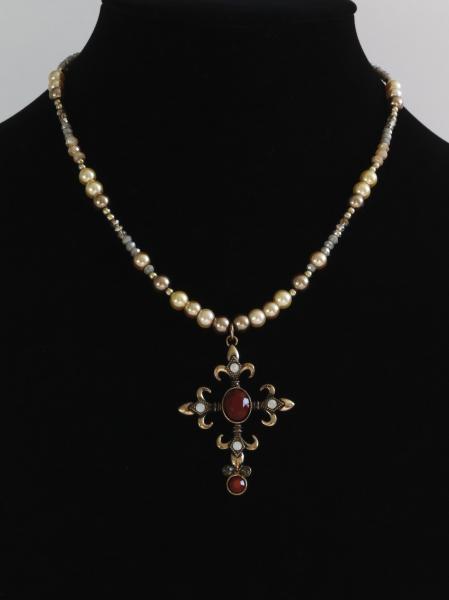 Amber Pearls Necklace