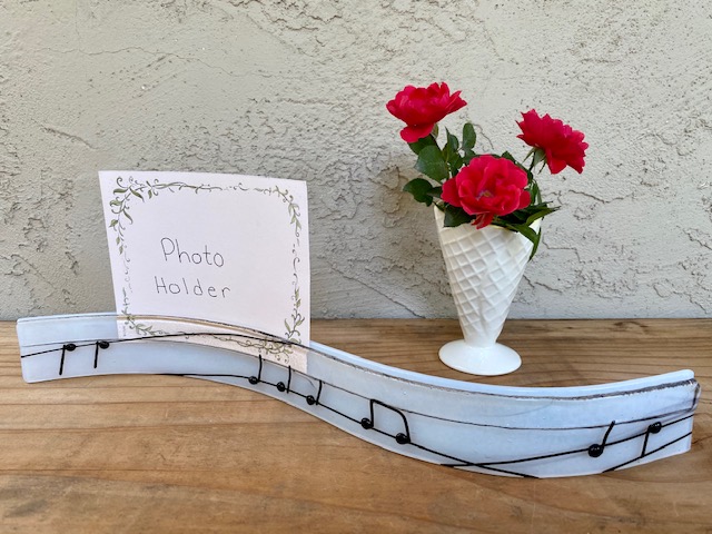 Music Notes Photo Holder - Long picture
