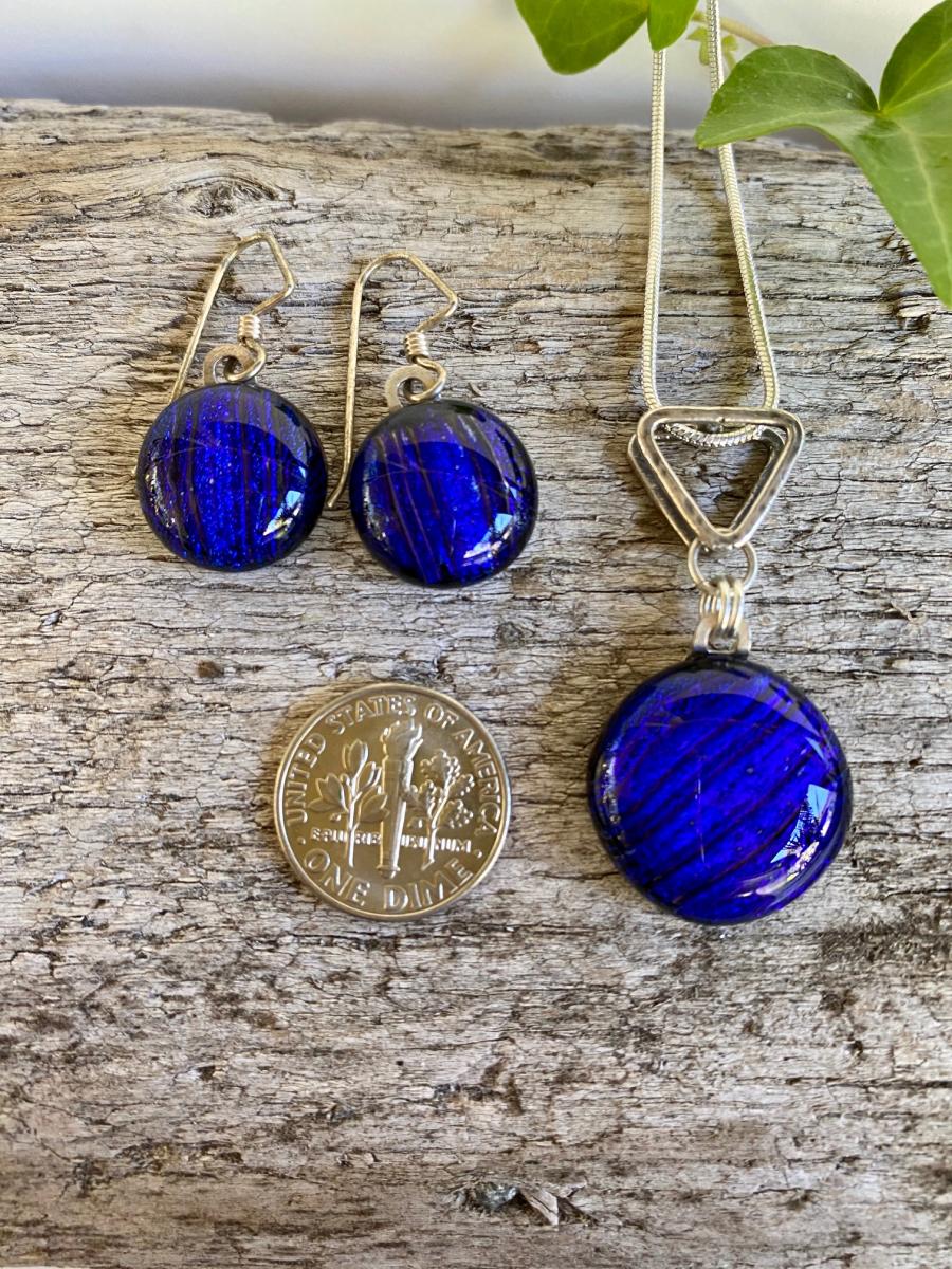 Deep Blue Necklace Set picture