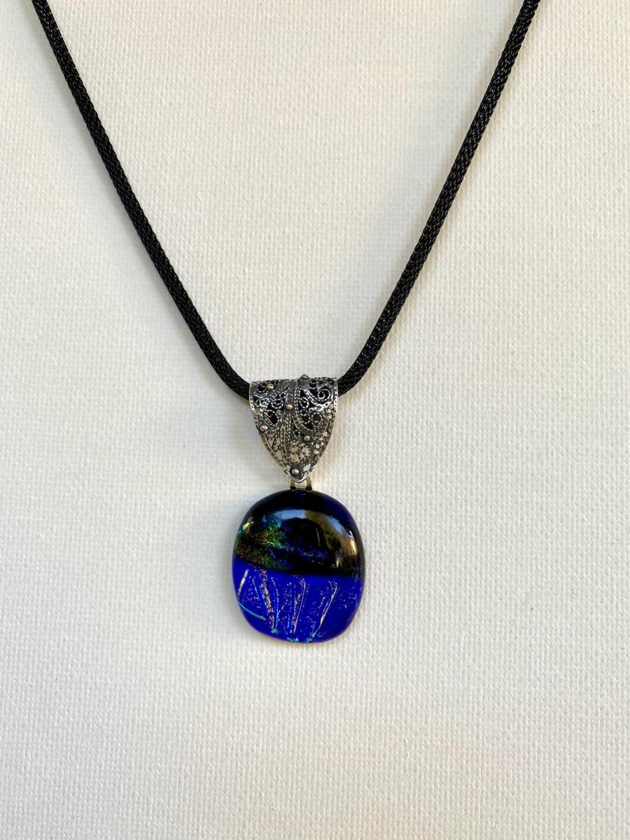 Folded Leaf Necklace picture