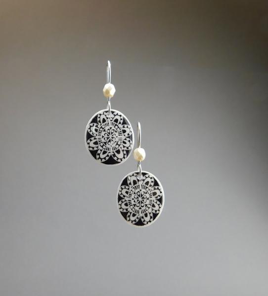 Goose Egg Shell Earrings- Black Lace Flower