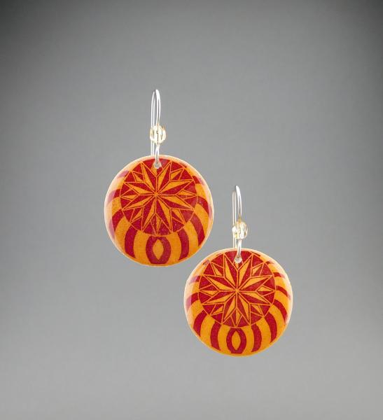 Goose Egg Shell Earrings- Red Nautilus