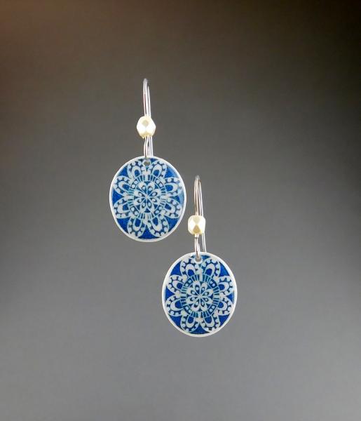 Goose Egg Shell Earrings- Navy Lace Flower picture