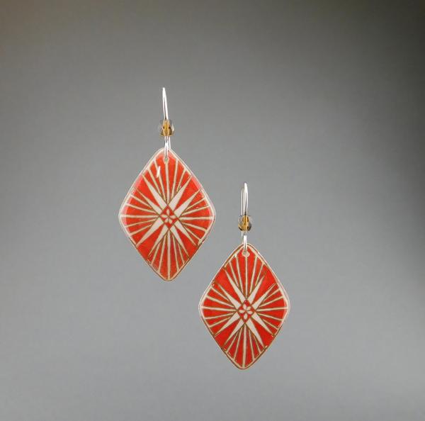 Goose Egg Shell Earrings- Red Flare