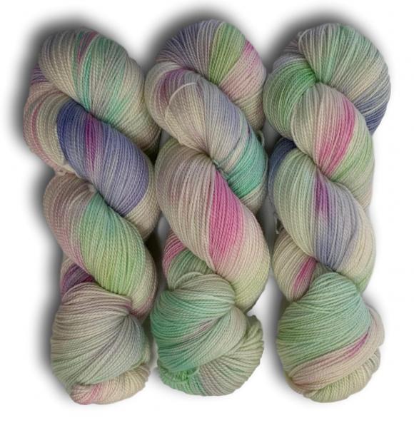LYS Day 2020 Multi Ewe so Happy Sock picture