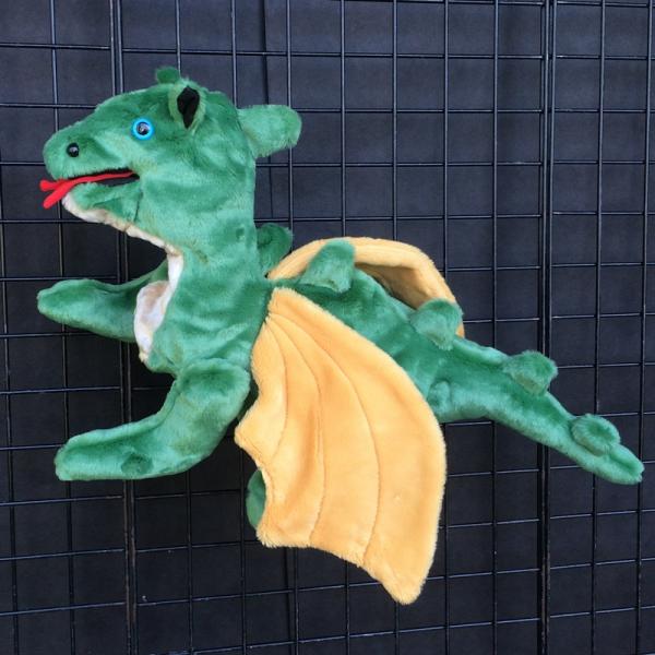 Dragon Puppet, Medium picture