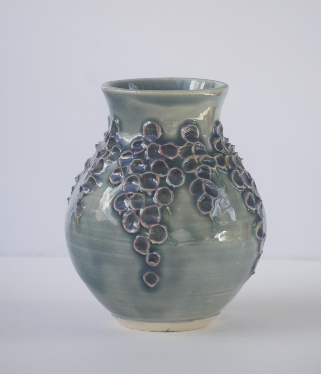 Wisteria vase Eventeny