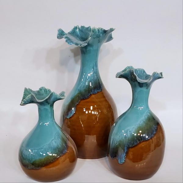Ruffled Vase Set of 3