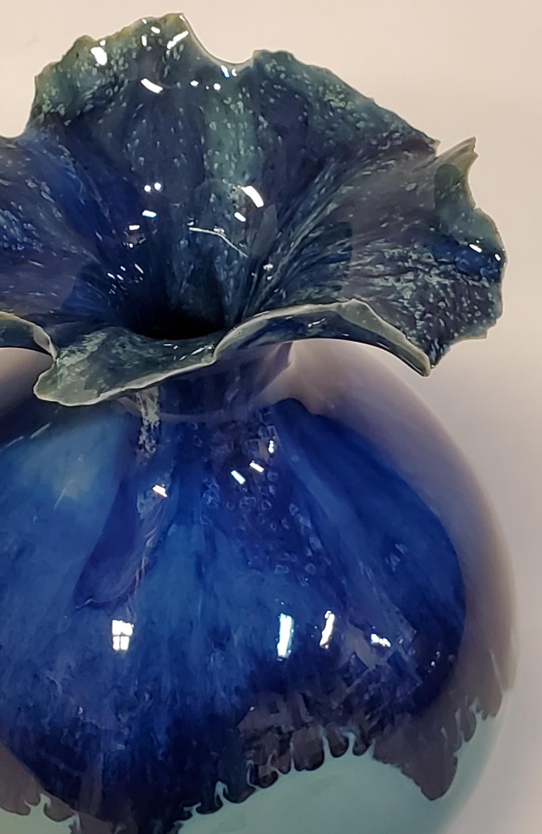 Ruffled Vase picture