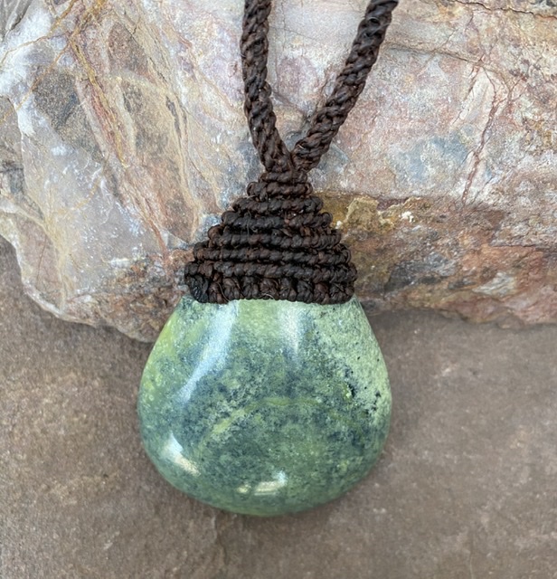 Green serpentine medallion picture