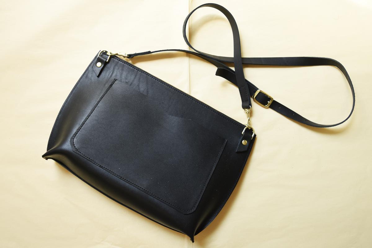 Large Everyday Zip Crossbody picture