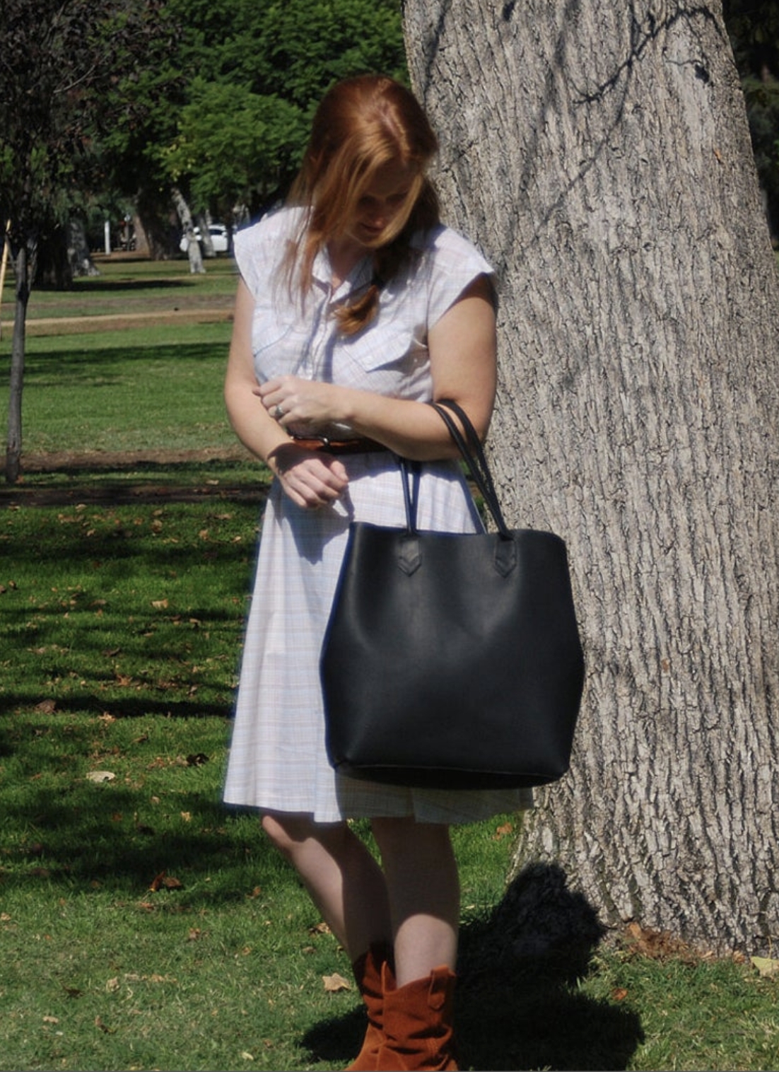 Basic Tote Genuine Leather Tote Bag picture