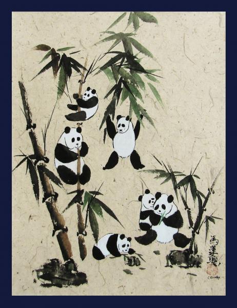 Panda Family Climbing Tree