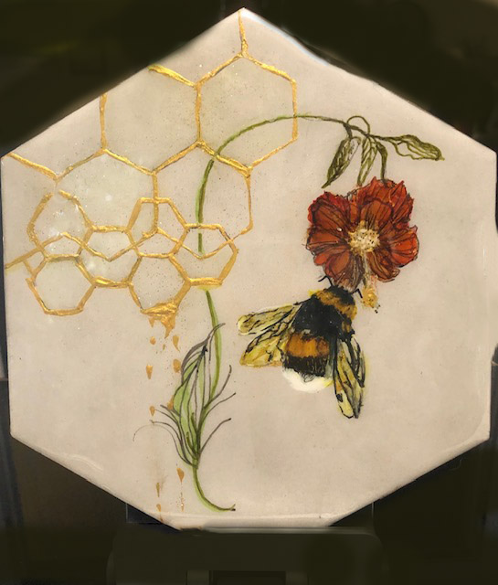 Golden Bee - Hexagon Tile picture