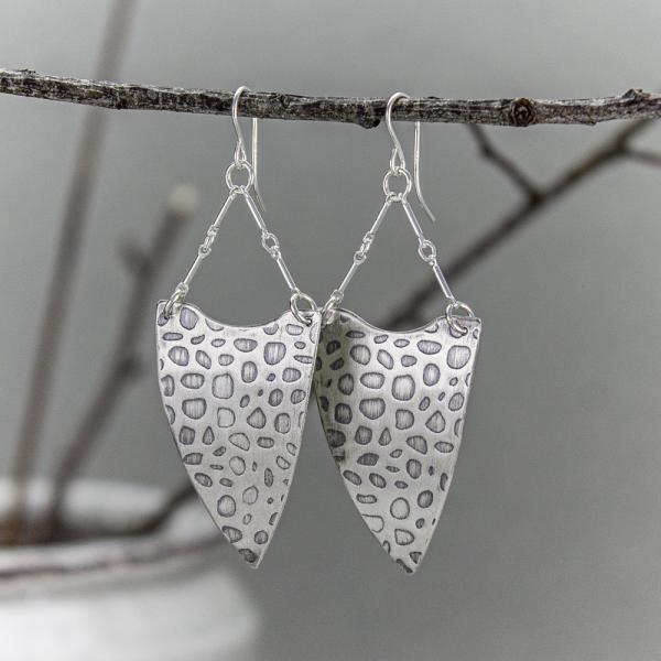 Harper Curved Shield Earrings