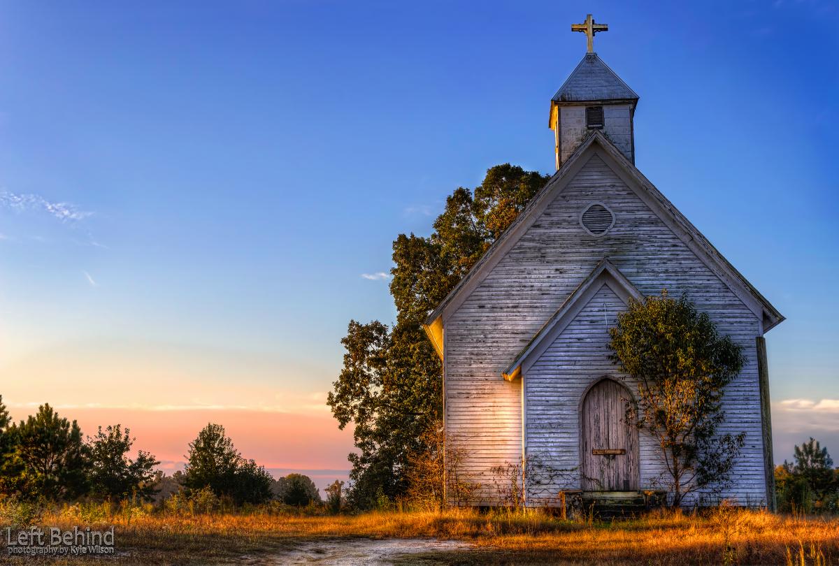 Country Church At Sunrise - Eventeny