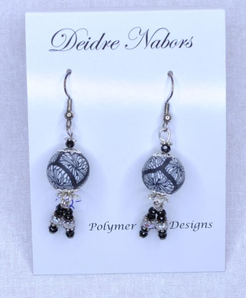 Black/White Dangle Earrings picture