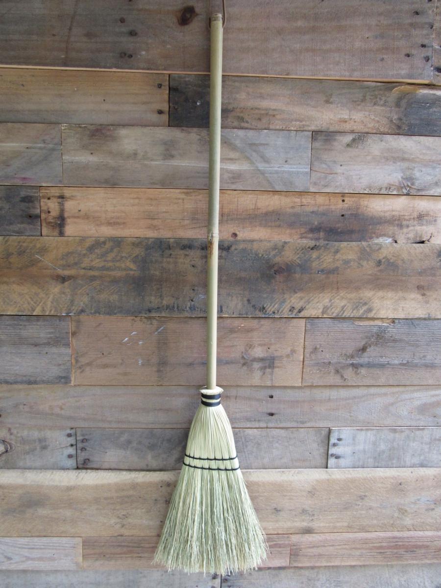 Small Bamboo Broom Eventeny