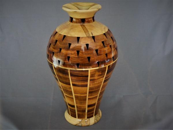 #793 Staved, open segmented vase picture